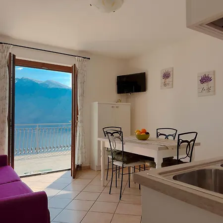 Vacanze Al Frutteto Appartamento Tignale